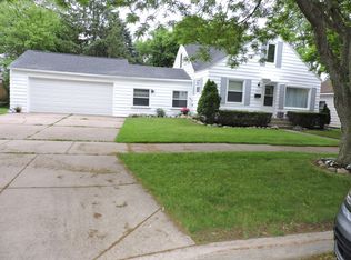1614 Tamarack Ave NW, Grand Rapids, MI 49504