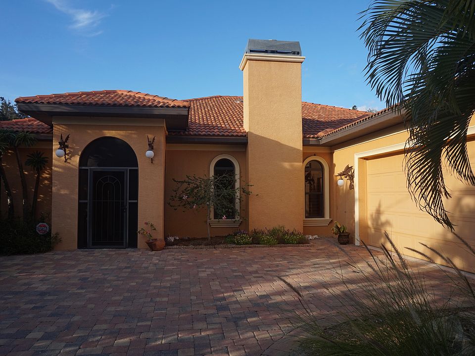 1st image of 224 Gulf Dr