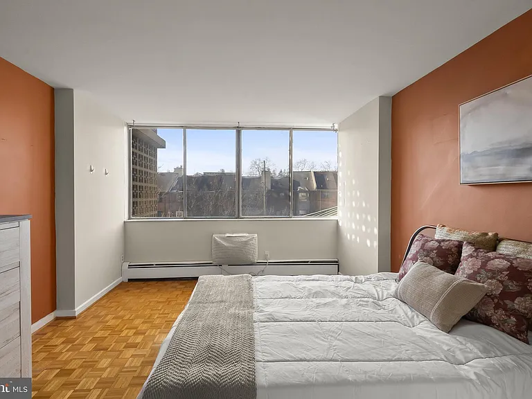 1401 Pennsylvania Ave #208 — Photo 11