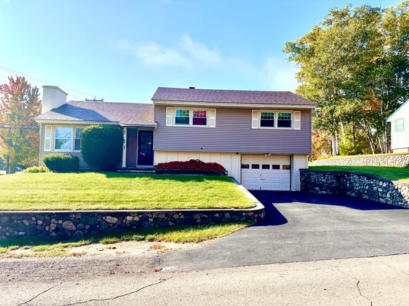 6 Pleasant Street, Millinocket, ME 04462