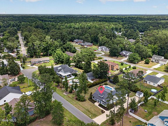 3rd image of 1120 Echo Drive NE