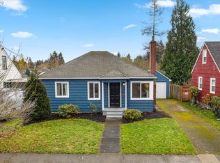 3578 SE Brooklyn St, Portland, OR 97202