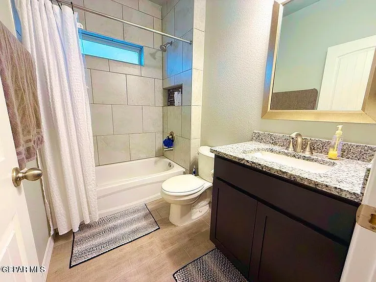 2245 Small Mountain Pl — Photo 12