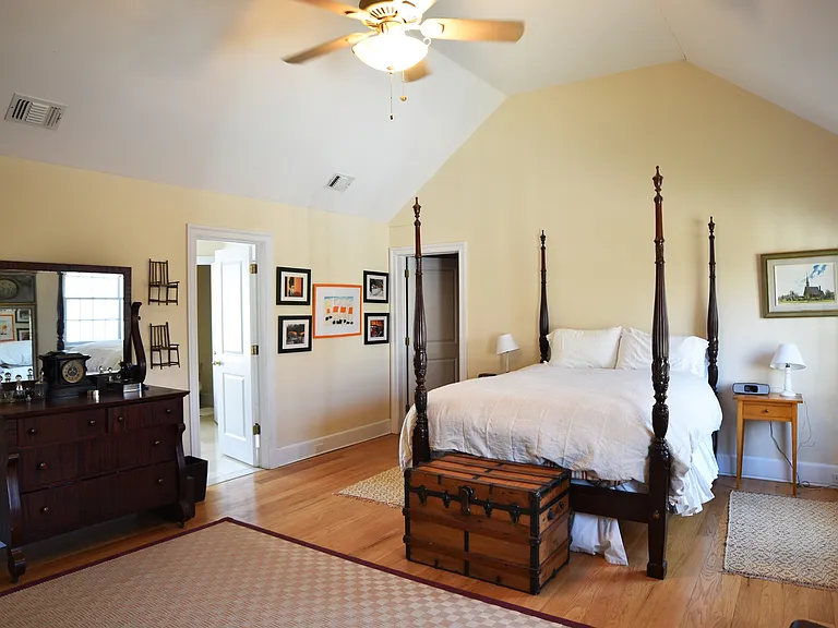Old Sag Harbor Rd — Photo 7