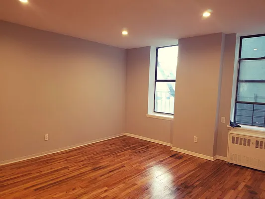 Rented by Bruma Realty LLC | media 1