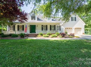 135 Primrose Dr, Salisbury, NC 28147