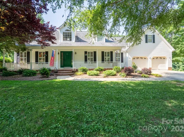 135 Primrose Dr, Salisbury, NC 28147