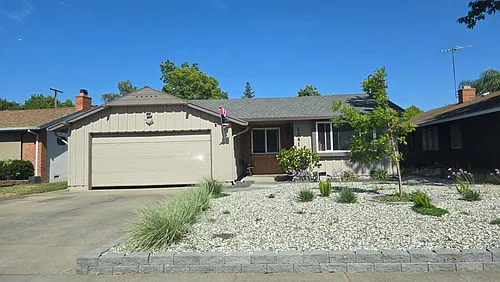 5341 Bonniemae Way Photo 1