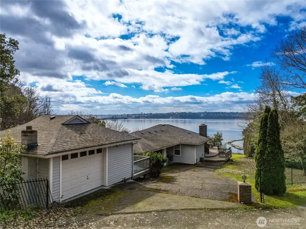 5313 Marine View Dr, Tacoma, WA 98422