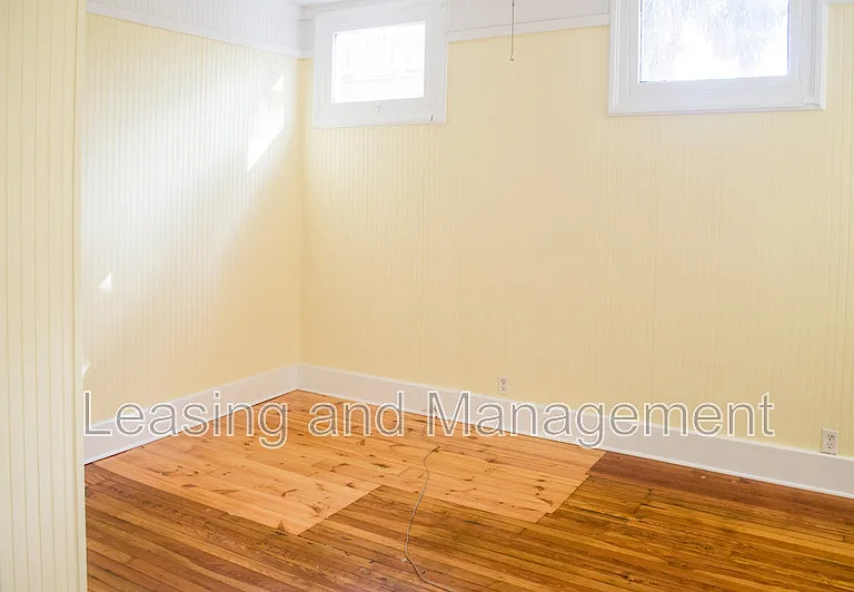 123 Wentworth St #C — Photo 9