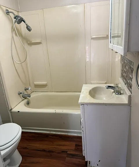 117 S Fairview Ave — Photo 5