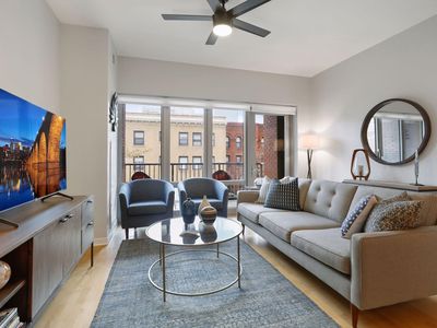 929 Portland Ave APT 205, Minneapolis, MN, 55404