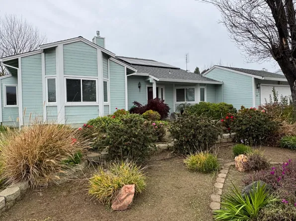 3141 Azevedo Dr, Sacramento, CA 95833