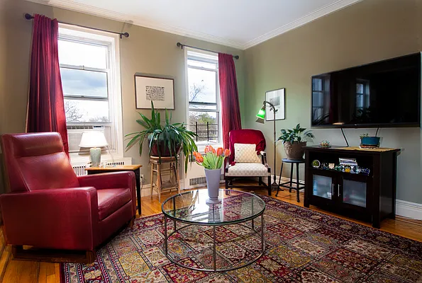 Sold by Station Cities | media 9