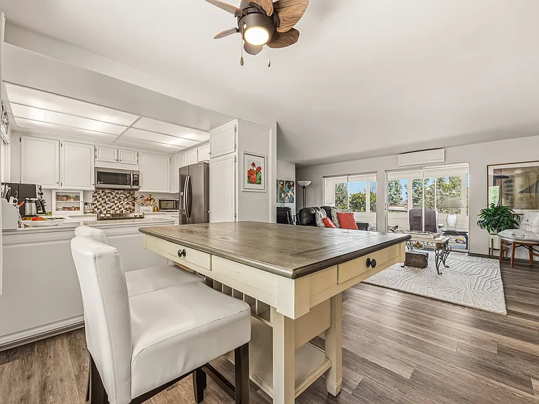 3369 Punta Alta #B — Photo 4