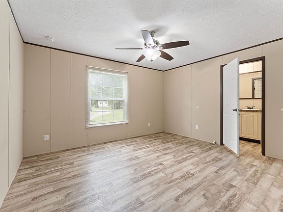 4th image of 11541 Marlene Ave