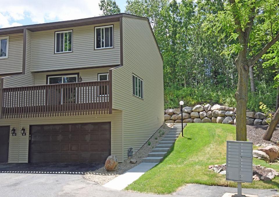 1st image of 62 River Woods Ln