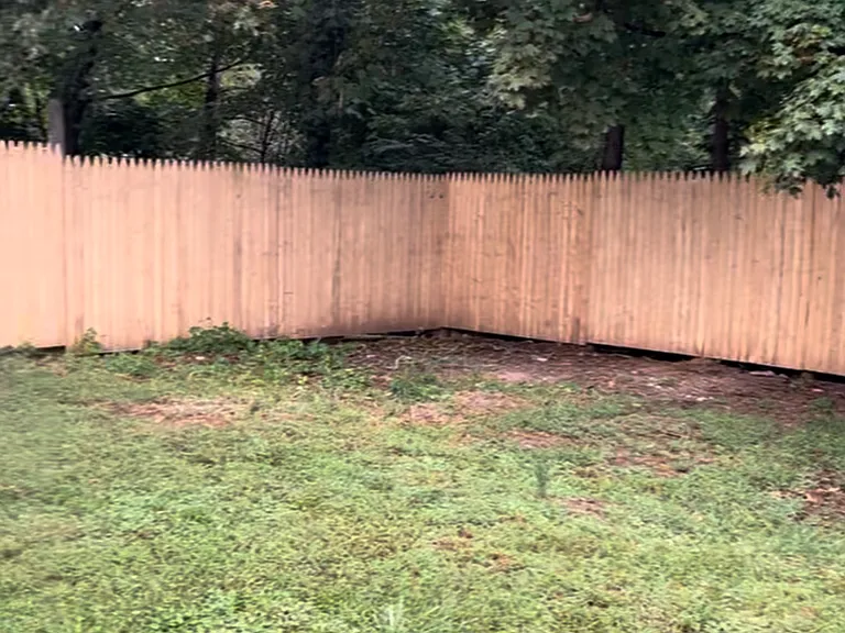 921 Sunset St — Photo 10