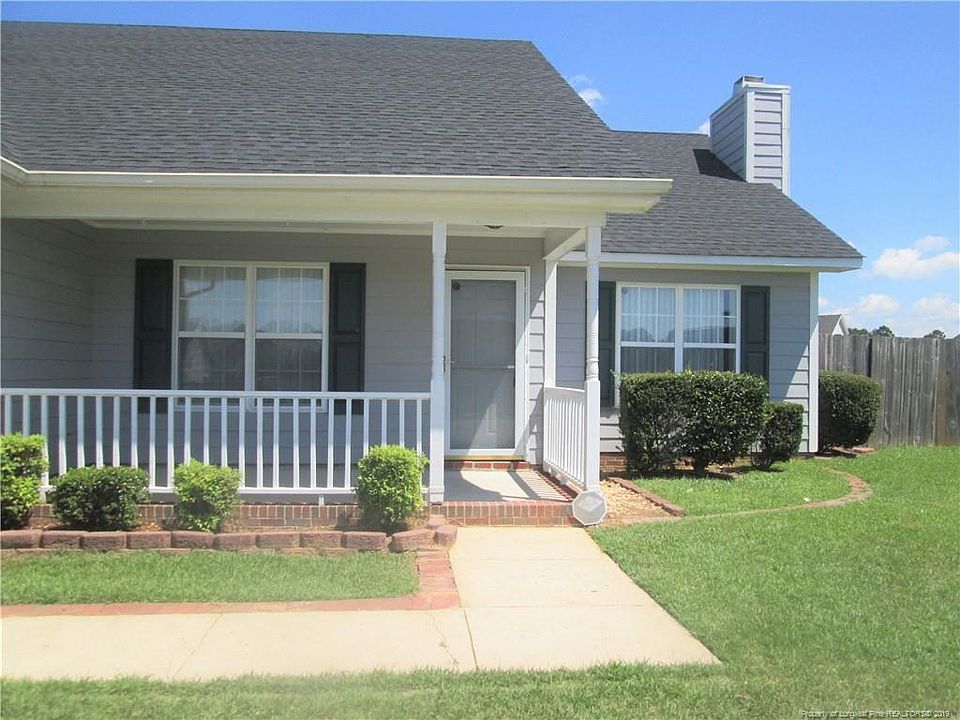 1st image of 138 Walden Green Dr