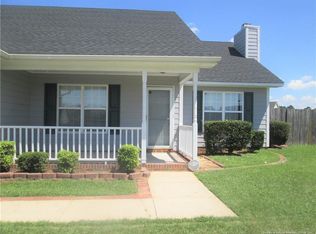 138 Walden Green Dr, Raeford, NC 28376