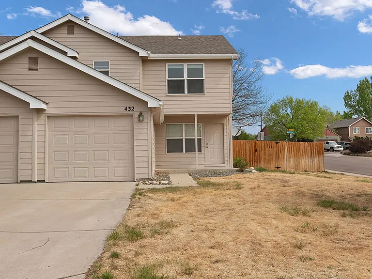 432 Sundance Cir N — Photo 30