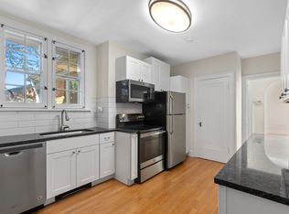 1328 Monroe St #2, Evanston, IL 60202