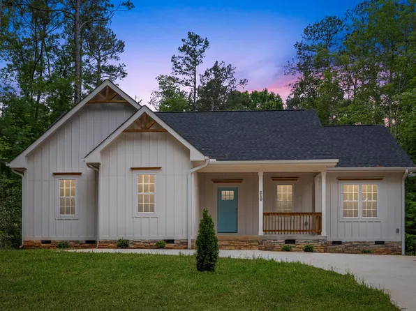 110 Quarterhorse Dr, Louisburg, NC 27549