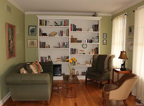 2nd image of 50472 Monroe St #14