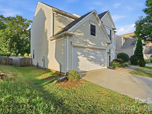 2nd image of 2910 Azalea Hills Dr