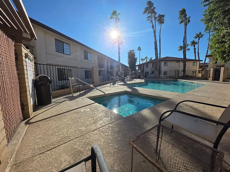 1190 Ramar Rd #F-52 — Photo 12