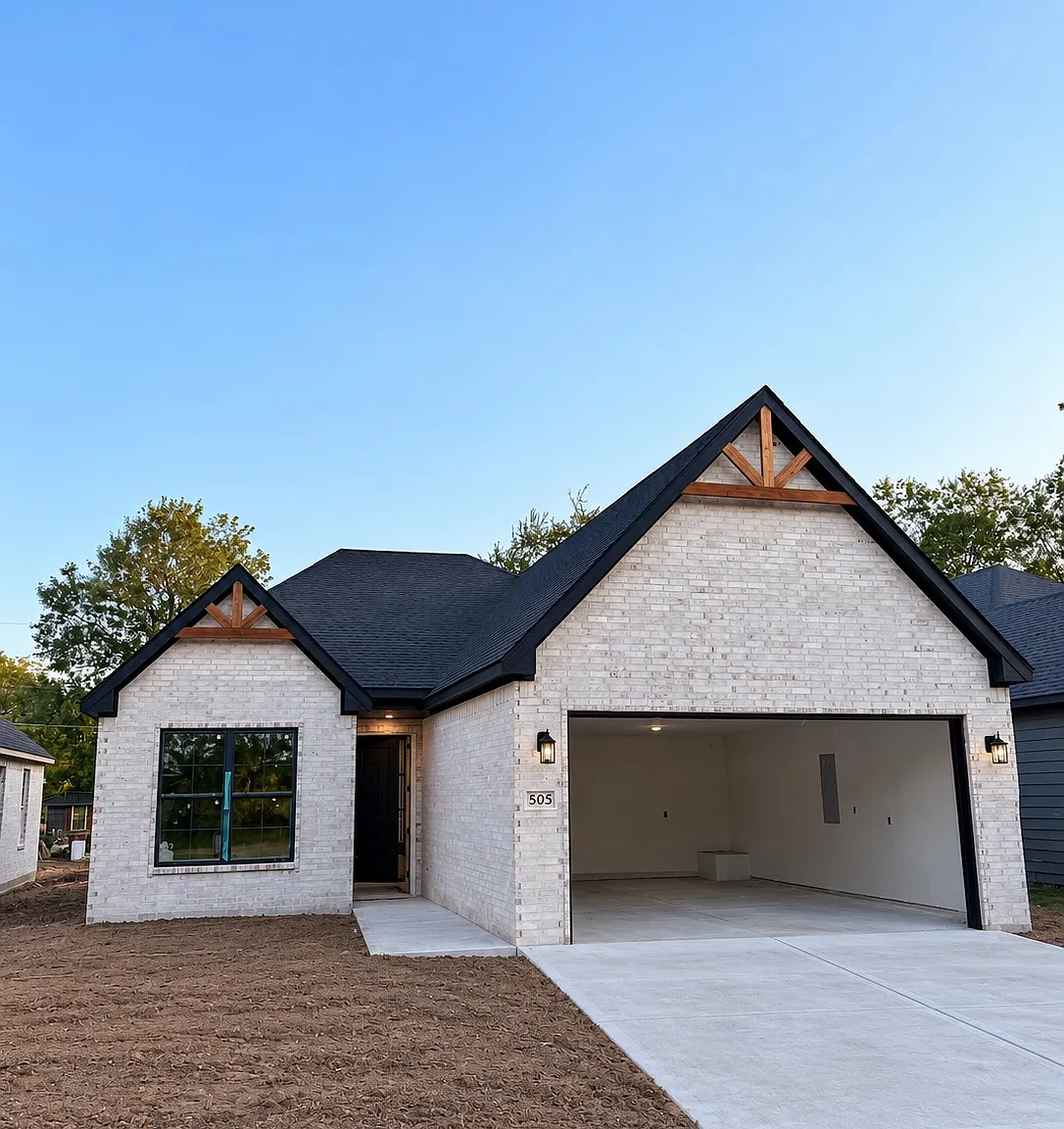 4 bed, 1600 sqft, $2,200 — Photo 1