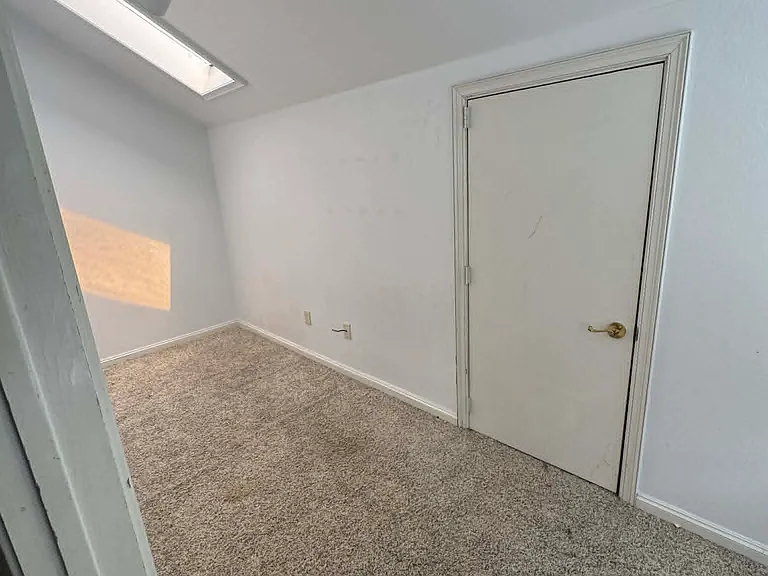 3610 Soft Wind Ct — Photo 20