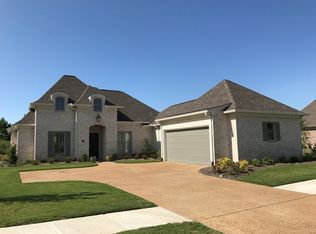 204 Greenbriar Loop, Oxford, MS 38655