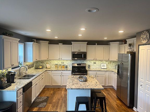 5th image of 2313 Dundee Dr