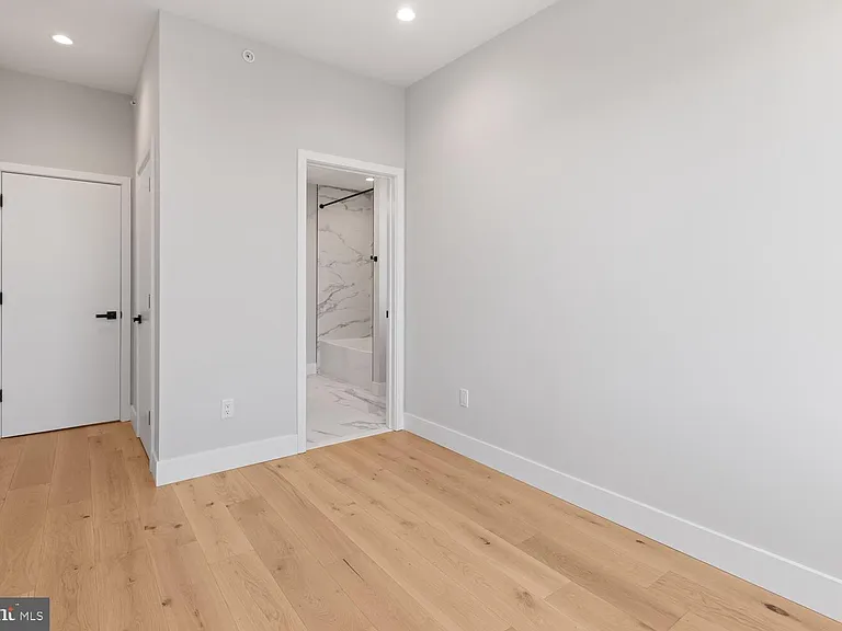 713 S 58th St — Photo 19