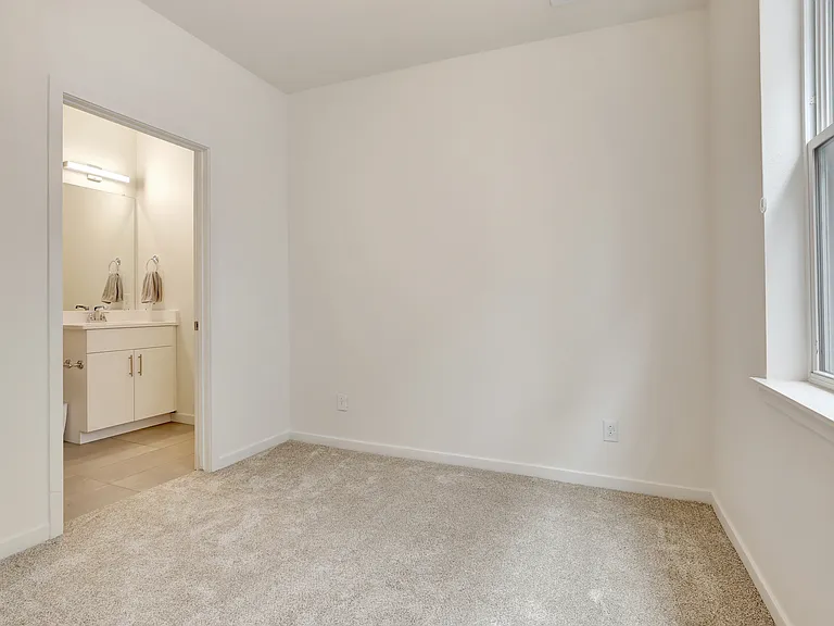 862 Kalamath St — Photo 17