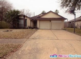 15323 Oak Terrace Dr, Houston, TX 77082