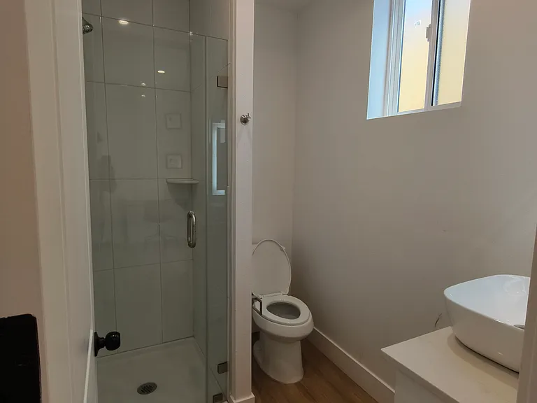 3105 S Normandie Ave #B2 — Photo 10