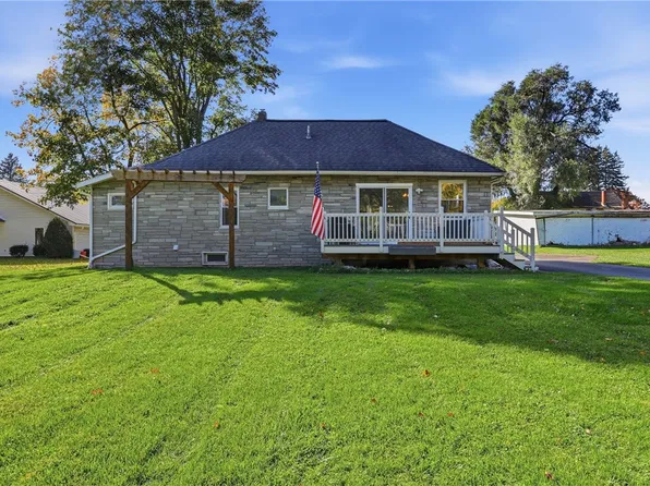 80 Mill Ln, Corning, NY 14830