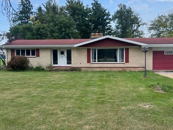 1131 W Sanilac Rd, Sandusky, MI 48471