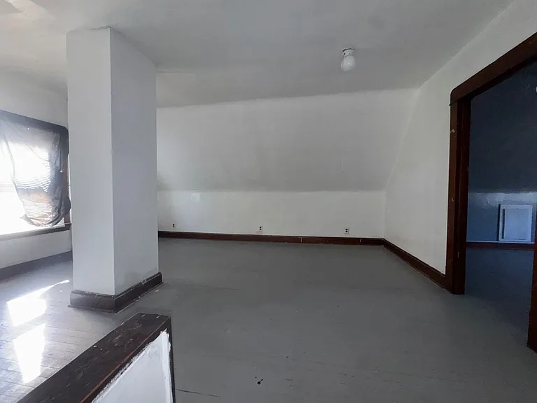 10006 Pierpont Ave — Photo 30