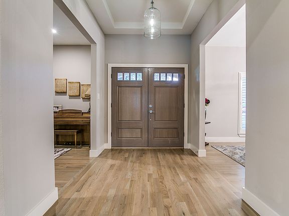 5th image of 6719 Caulfield Dr