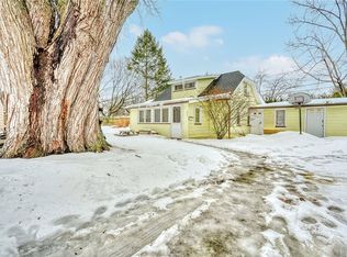 232 Almay Rd, Rochester, NY 14616