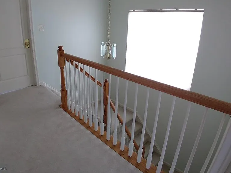 43859 Sandburg Sq — Photo 16