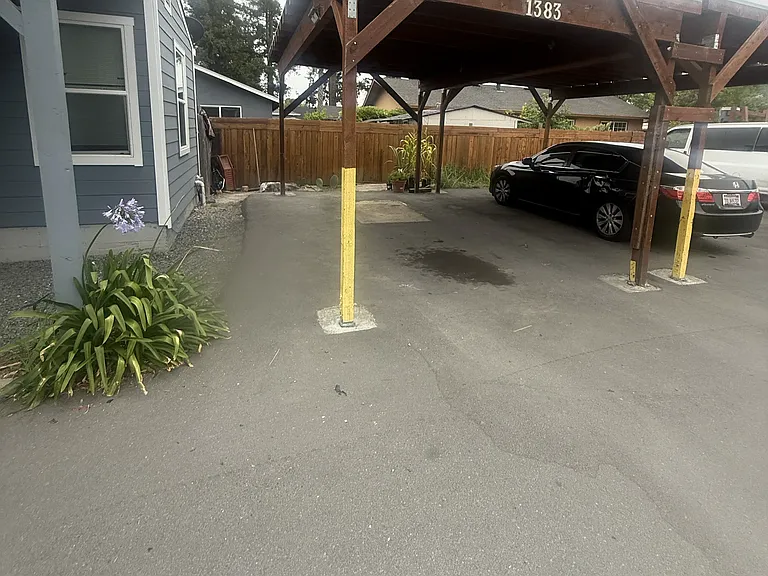 1383 West Ave — Photo 2