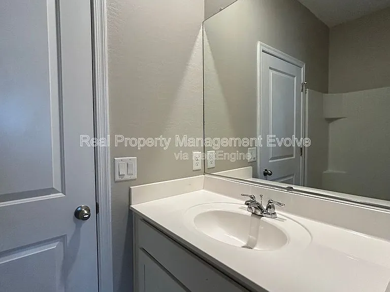 6551 W Magdalena Ln — Photo 27