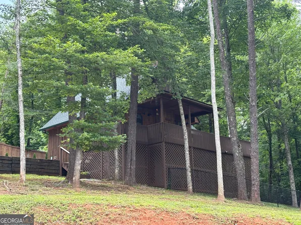 8 Waldheim Strasse St, Helen, GA 30545