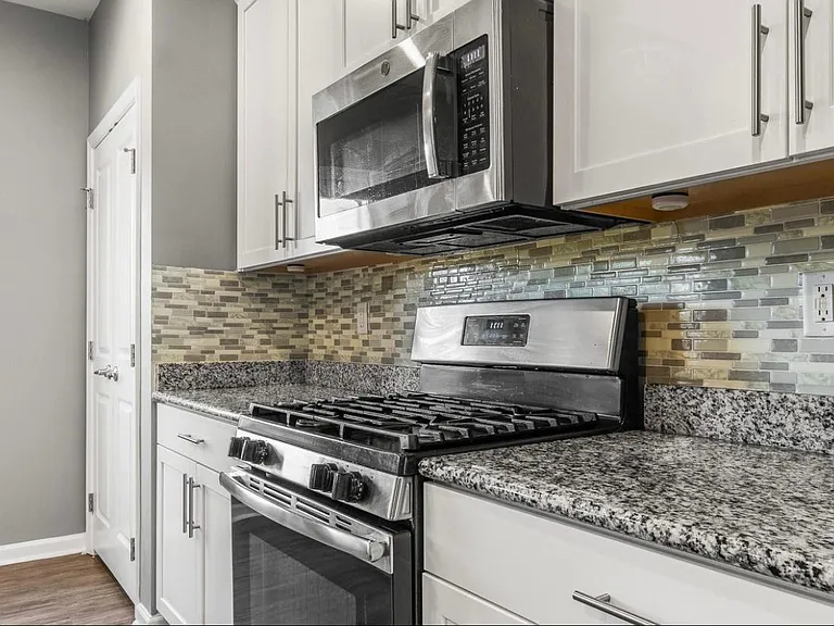 12734 Glowing Peak Rd — Photo 7