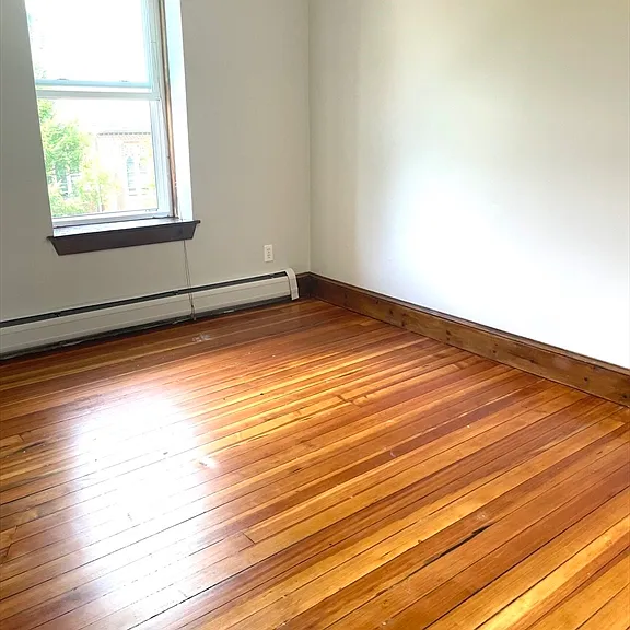 28 Montebello Rd #2 — Photo 9