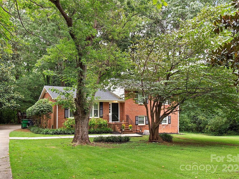 1st image of 6726 Lakeside Dr